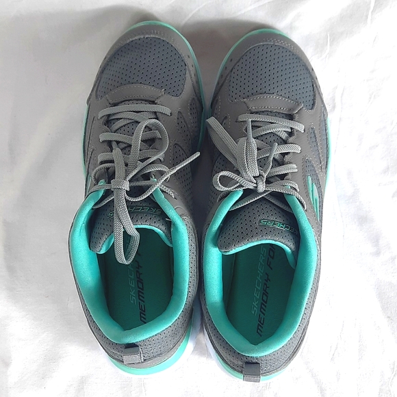 Skechers Women's Suited Memory Foam Leather Shoes Size 8 Gray Green Athletic - Picture 7 of 11